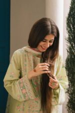 Zara Shahjahan Luxury Eid Lawn 2022 - ERAJ-A - Image 2