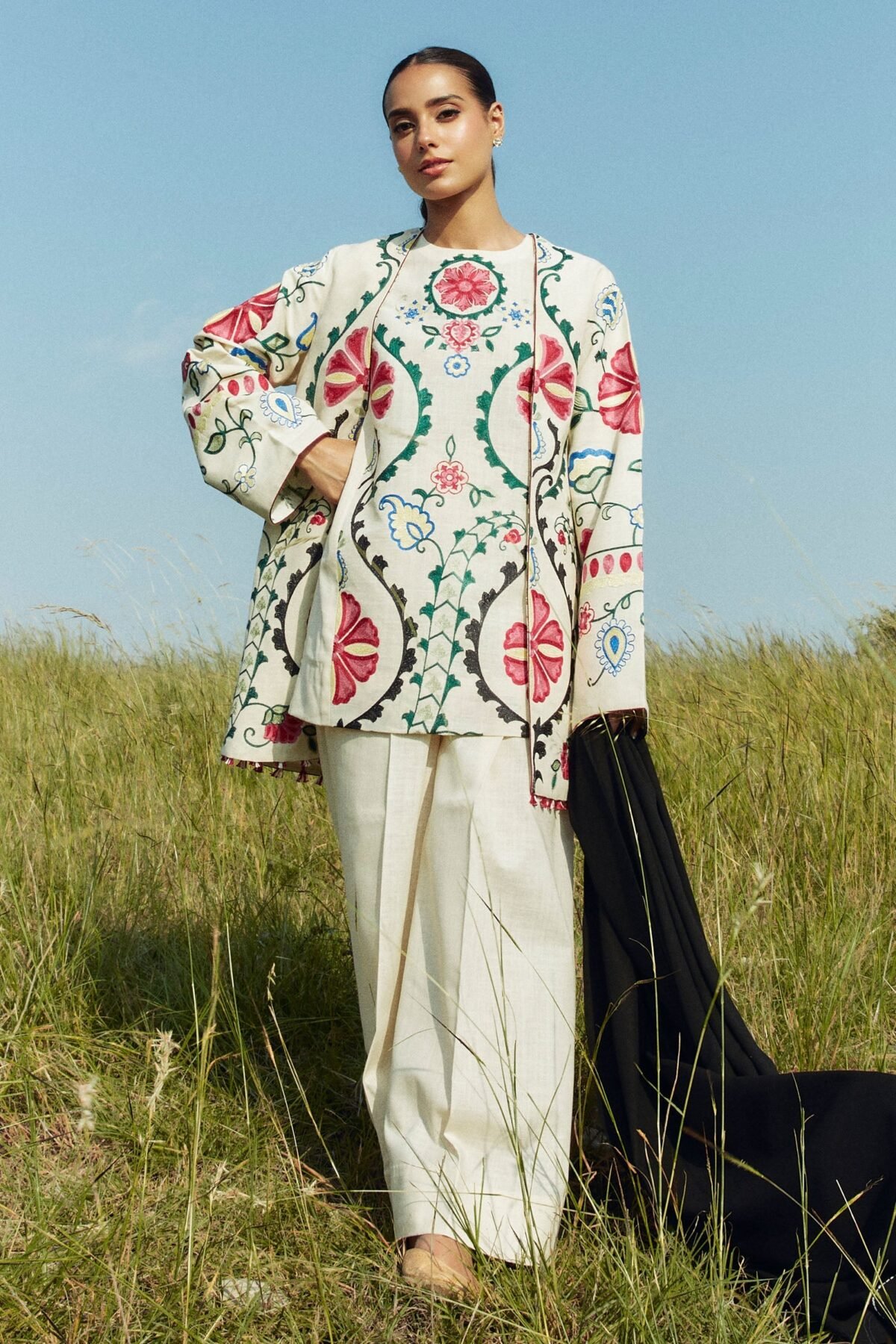 Coco Winter by Zarashahjahan 2024 | Moonstone-1A