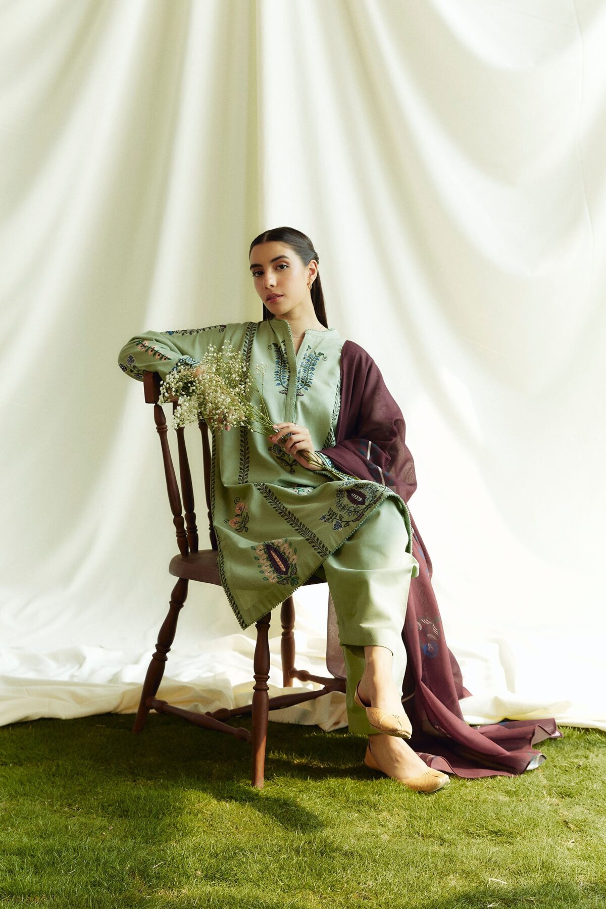 Coco winter by zarashahjahan 2024 | pearl-3b - image 3