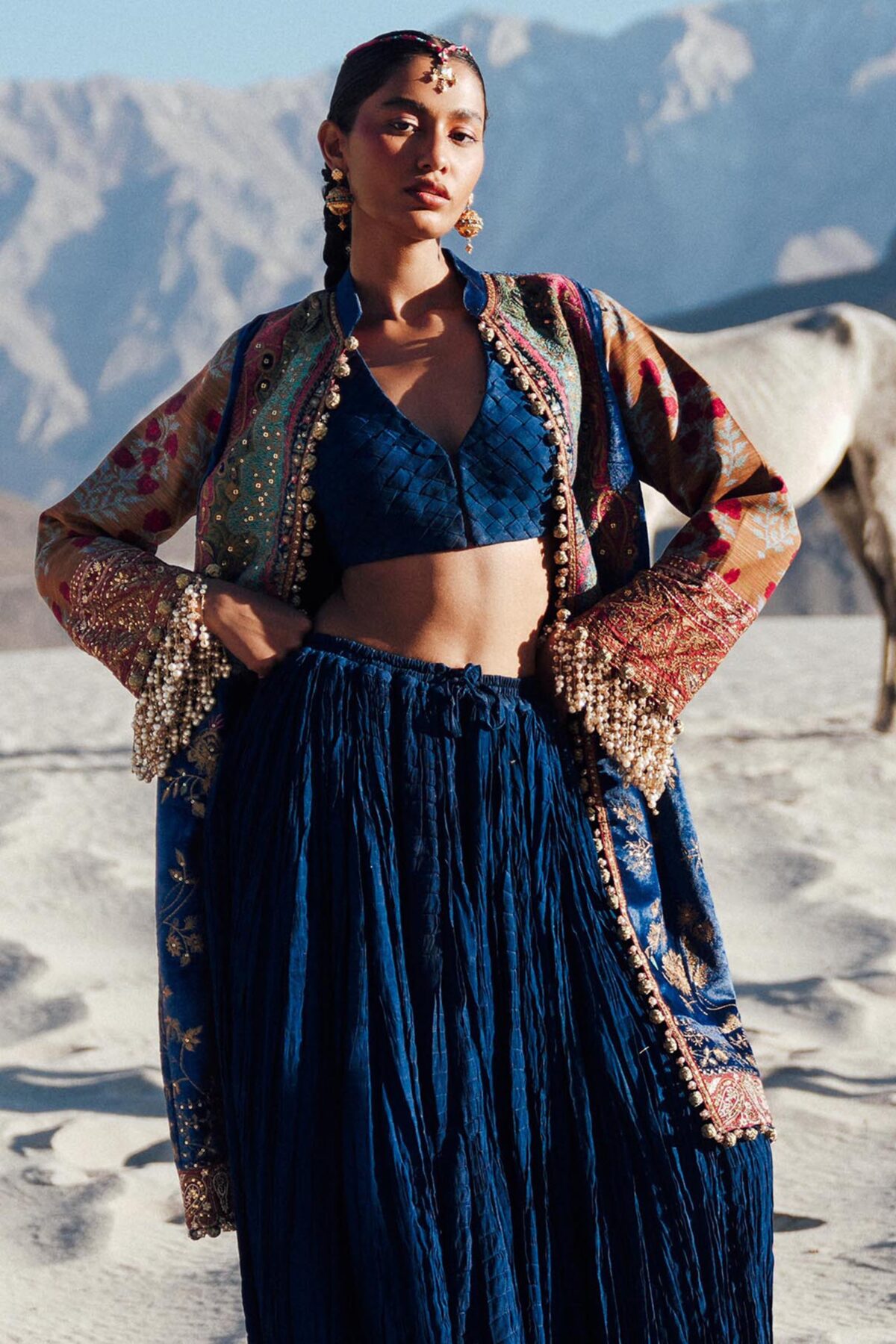 Sana safinaz winter luxury 2024 - v241-001-3cp - image 5