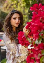 Elaf Luxury Lawn 2025 | ELM-1A RAHA - Image 2