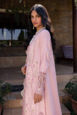 Qline Lawn By Qalamkar 2025 | QM-09 Rosalee - Image 7