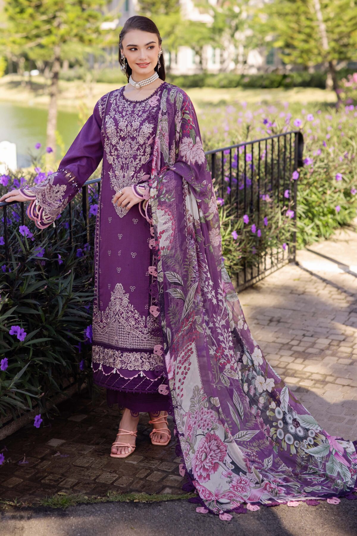 Jade le premier 2025 | 25-lep-20755 - image 1