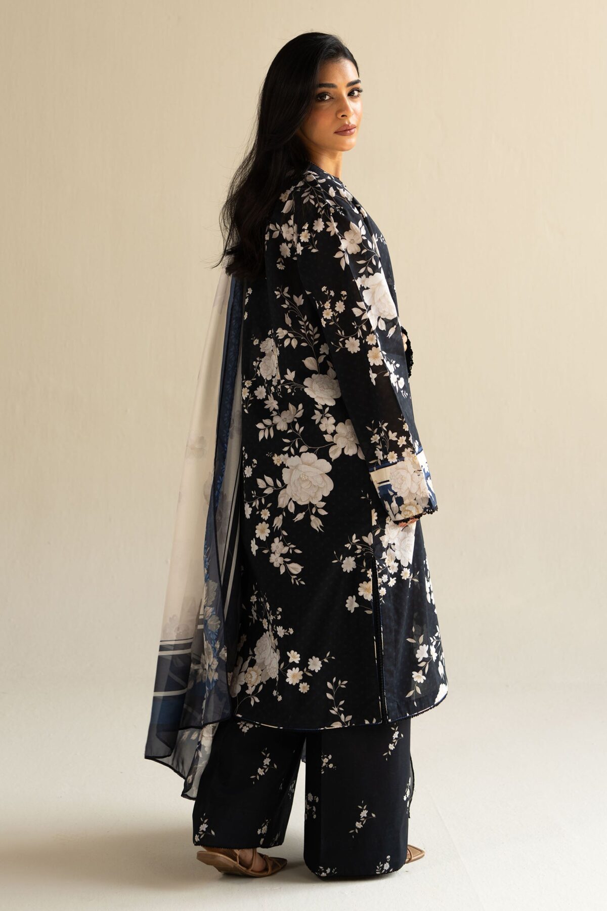 Coco prints by zarashahjahan 2025 | mia-5b - image 3