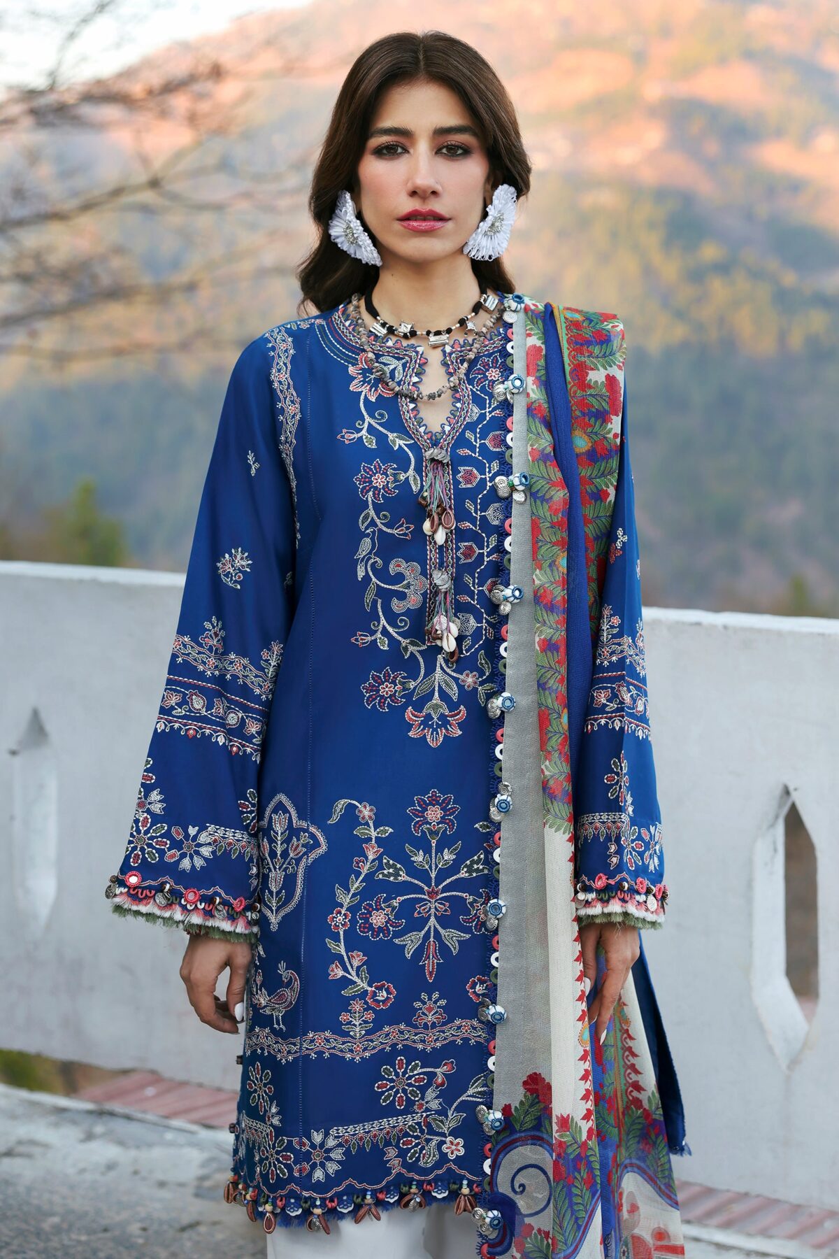 Zaha lawn 2025 | maya (zl25-15 b) - image 2