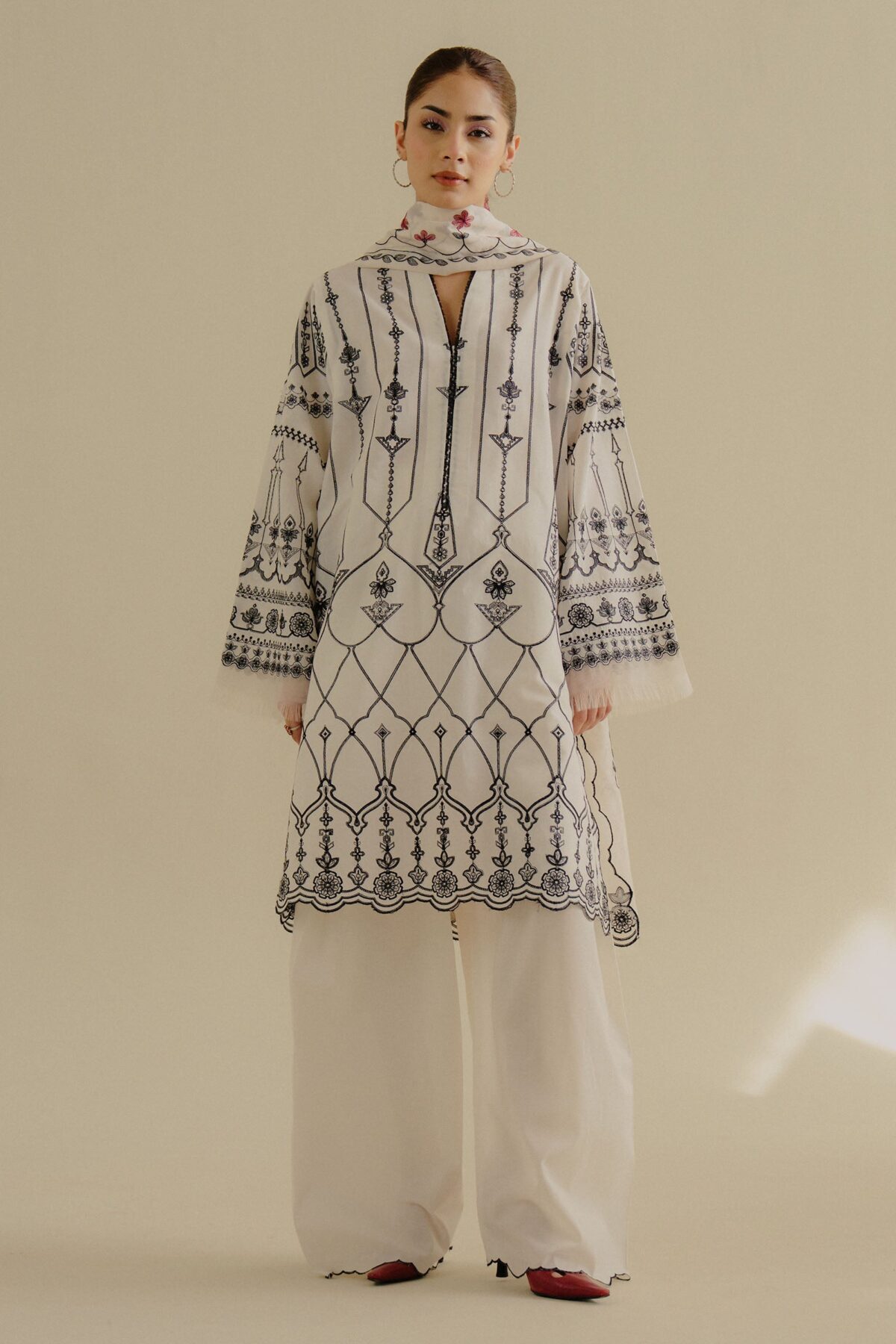 Coco lawn drop || by zarashahjahan 2025 | iris-2b - image 1