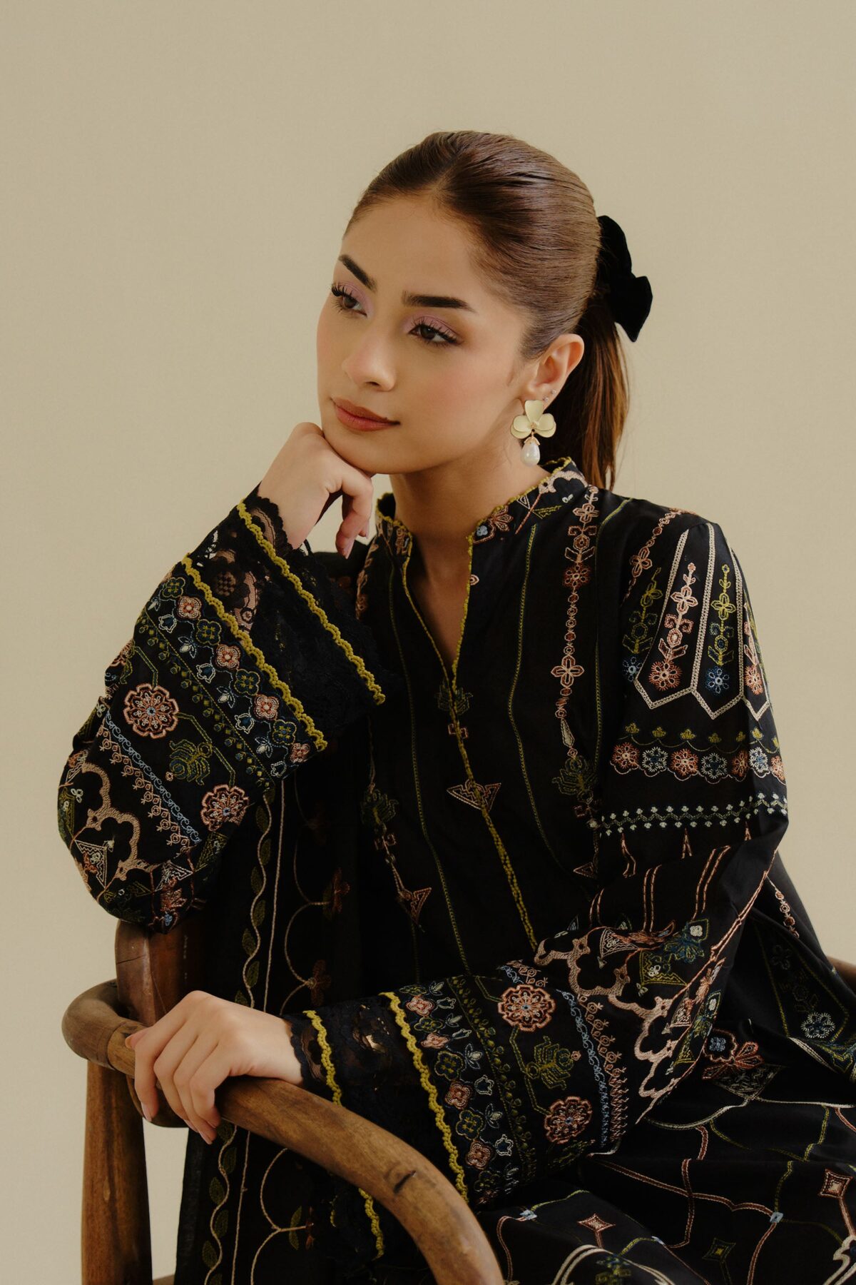 Coco lawn drop || by zarashahjahan 2025 | iris-2a - image 2