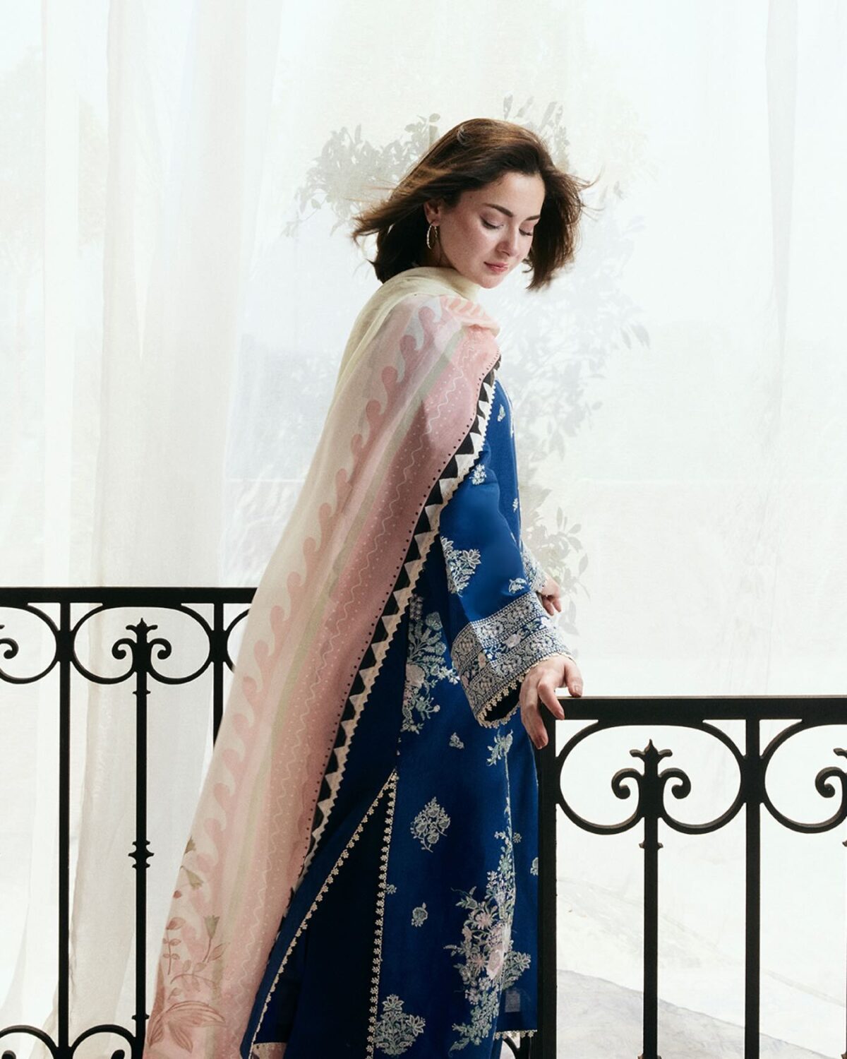 Cocobyzarashahjahan 1746461376591