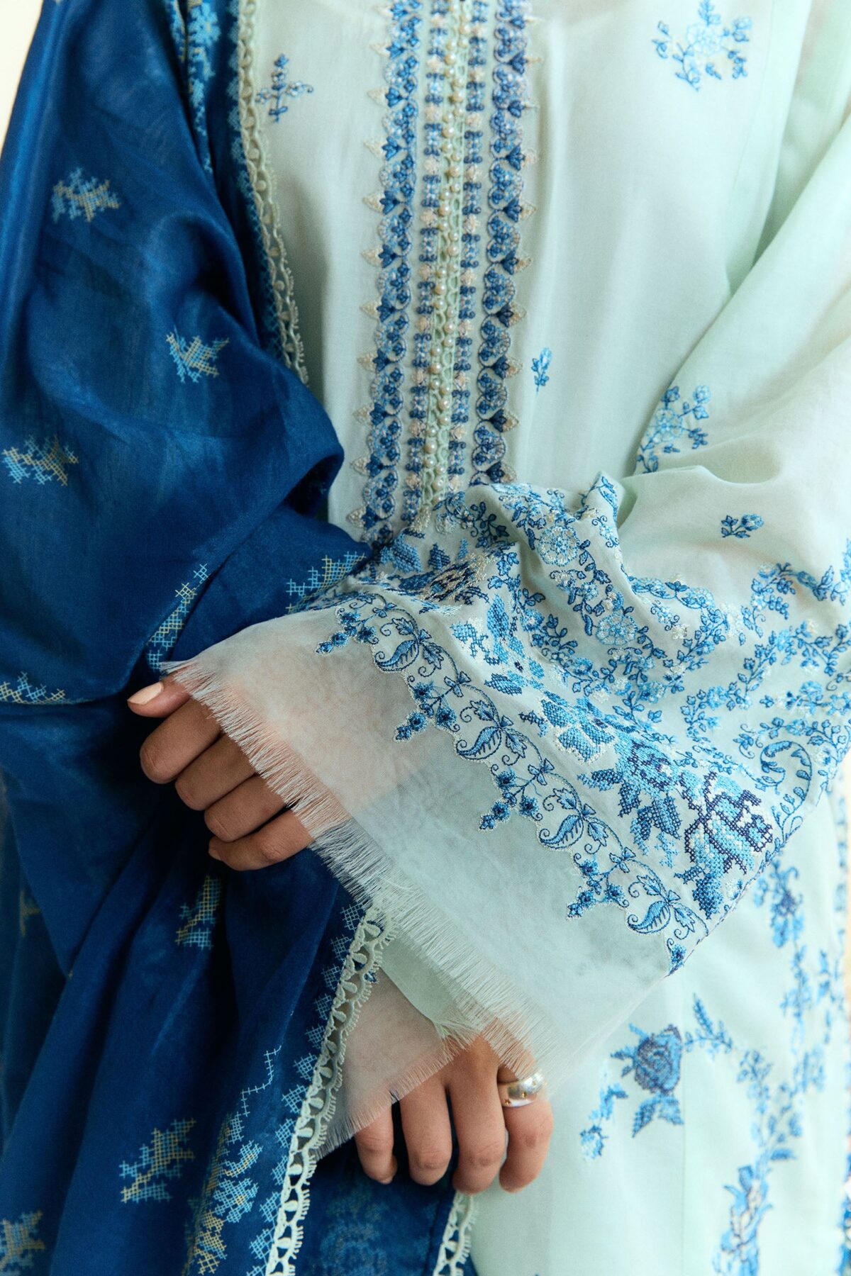 Coco eid edit lawn by zarashahjahan 2025 | isle-d10 - image 3