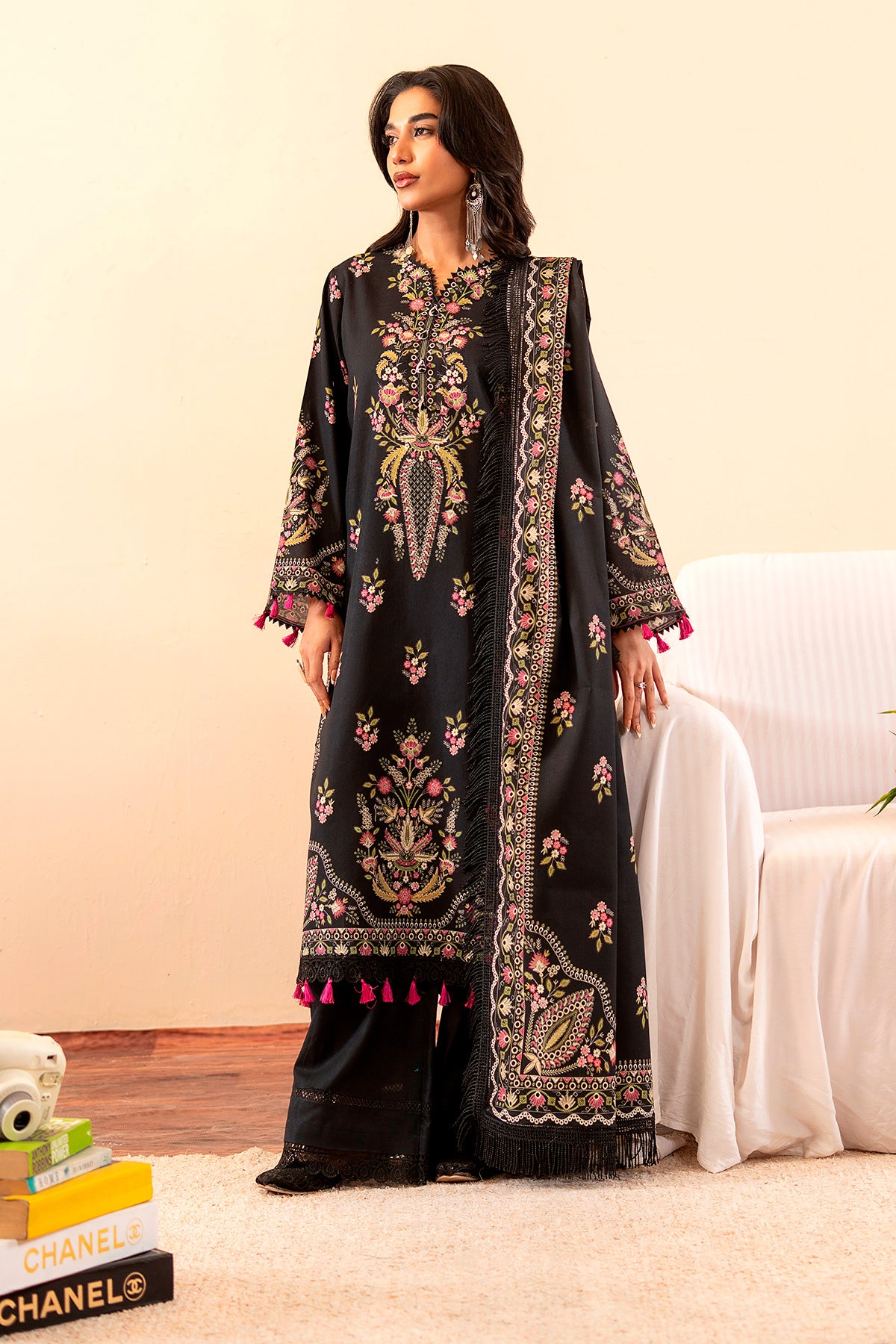 Mausummery Winter Khaddar Vol 3 2025 | ONYX