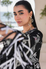 Qalamkar Sahil Luxury Lawn 2026 | SA-02 LIANA - Image 9
