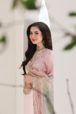 Qalamkar Sahil Luxury Lawn 2026 | SA-09 HANIYA - Image 3