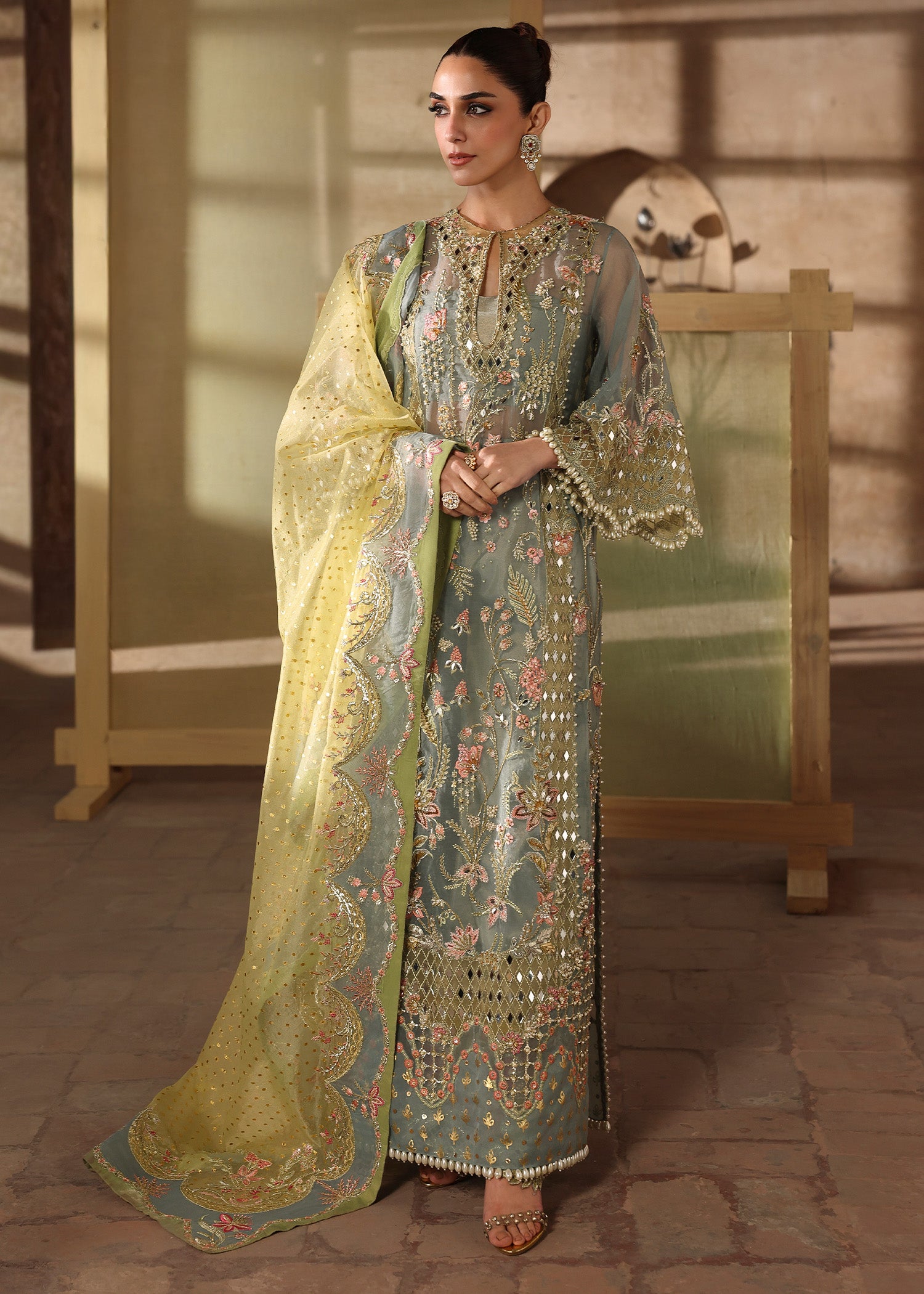 Crimson Wedding collection