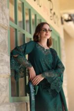 Noor luxe chikankari By Sadia Asad 2026 | D6 - B - Emerald Green - Image 4