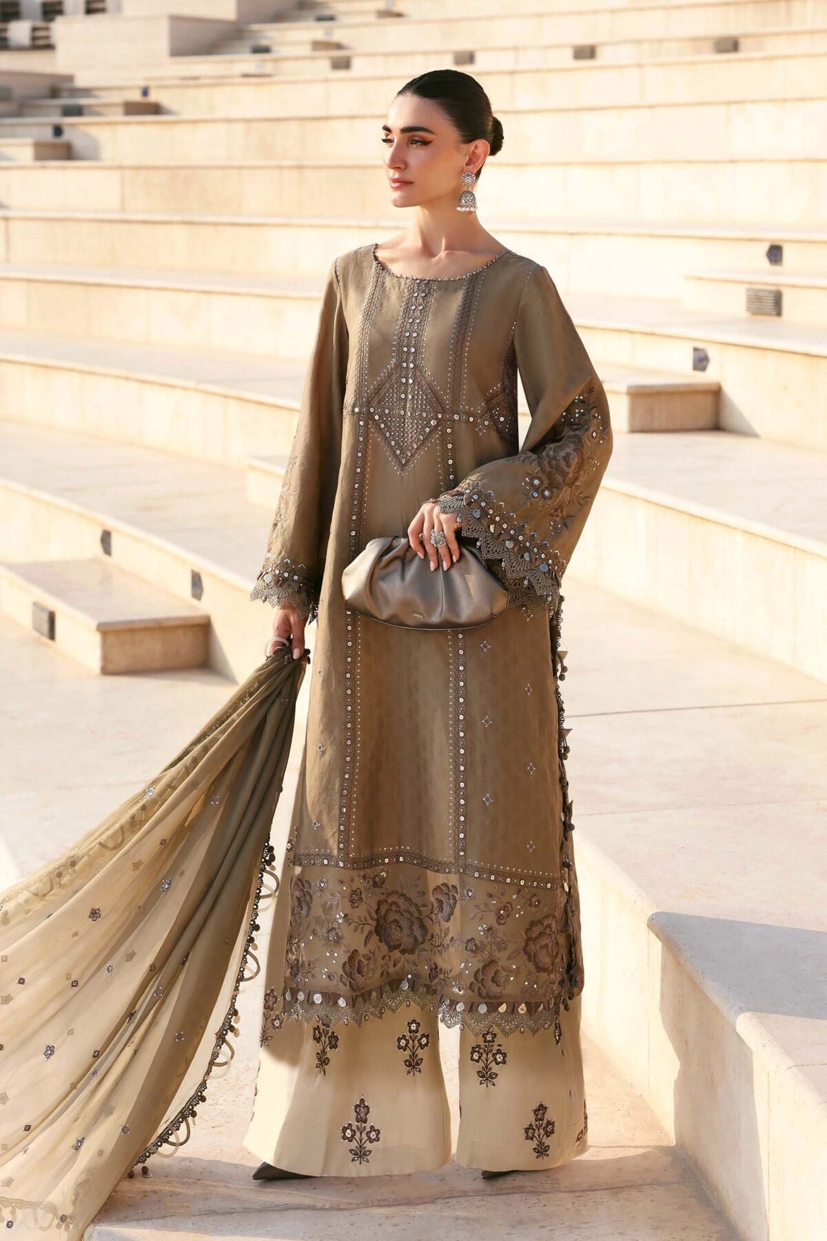 Maria B luxe Lawn 2026 | D-2602-A