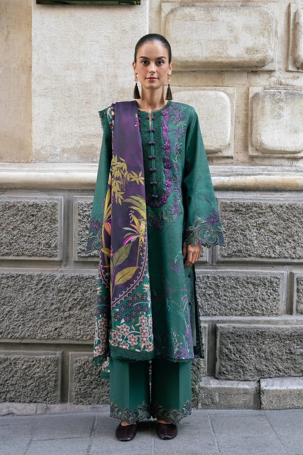 Rang Rasiya Forest ready to wear suit front view