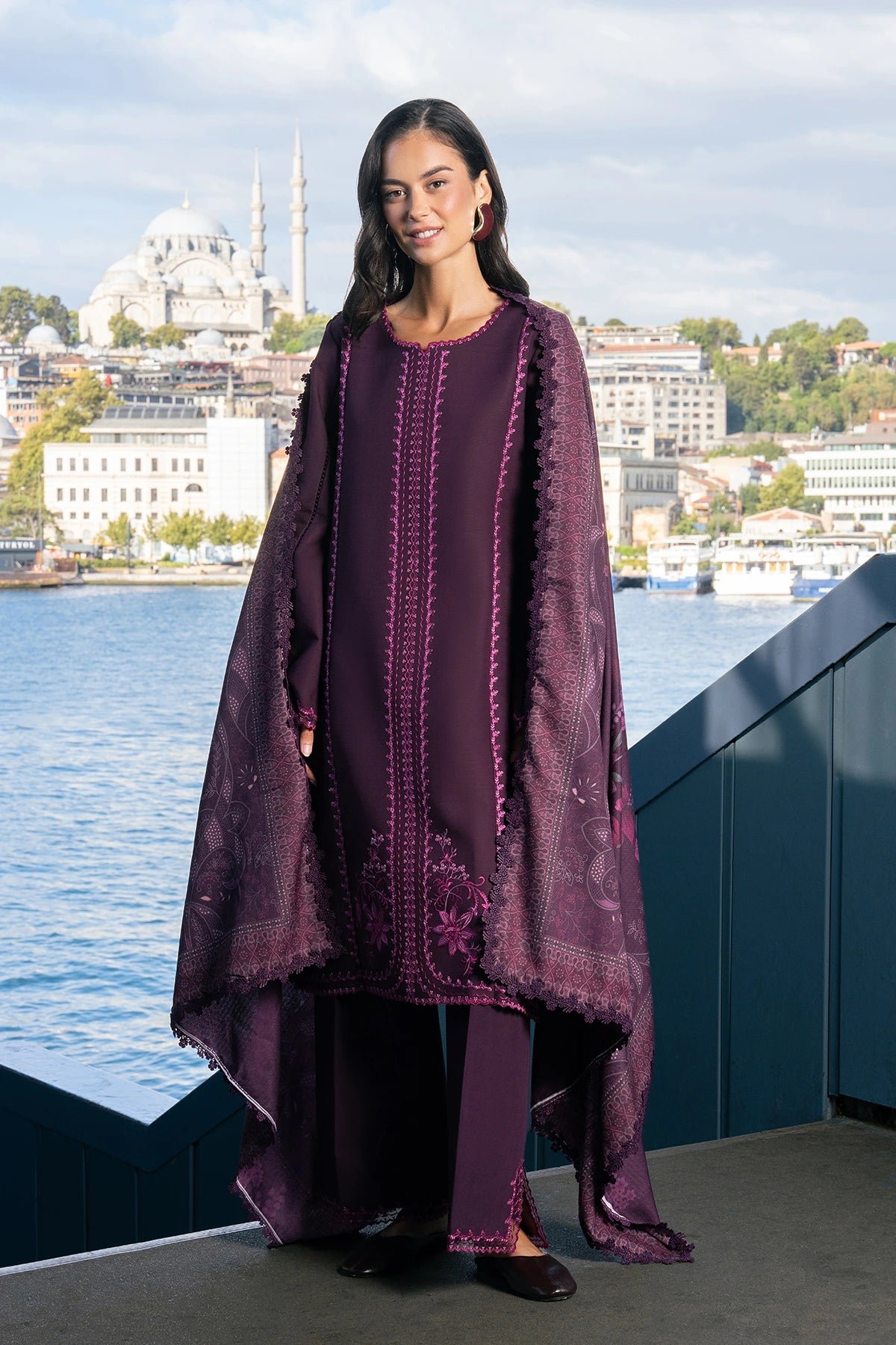Mauve - Detail View