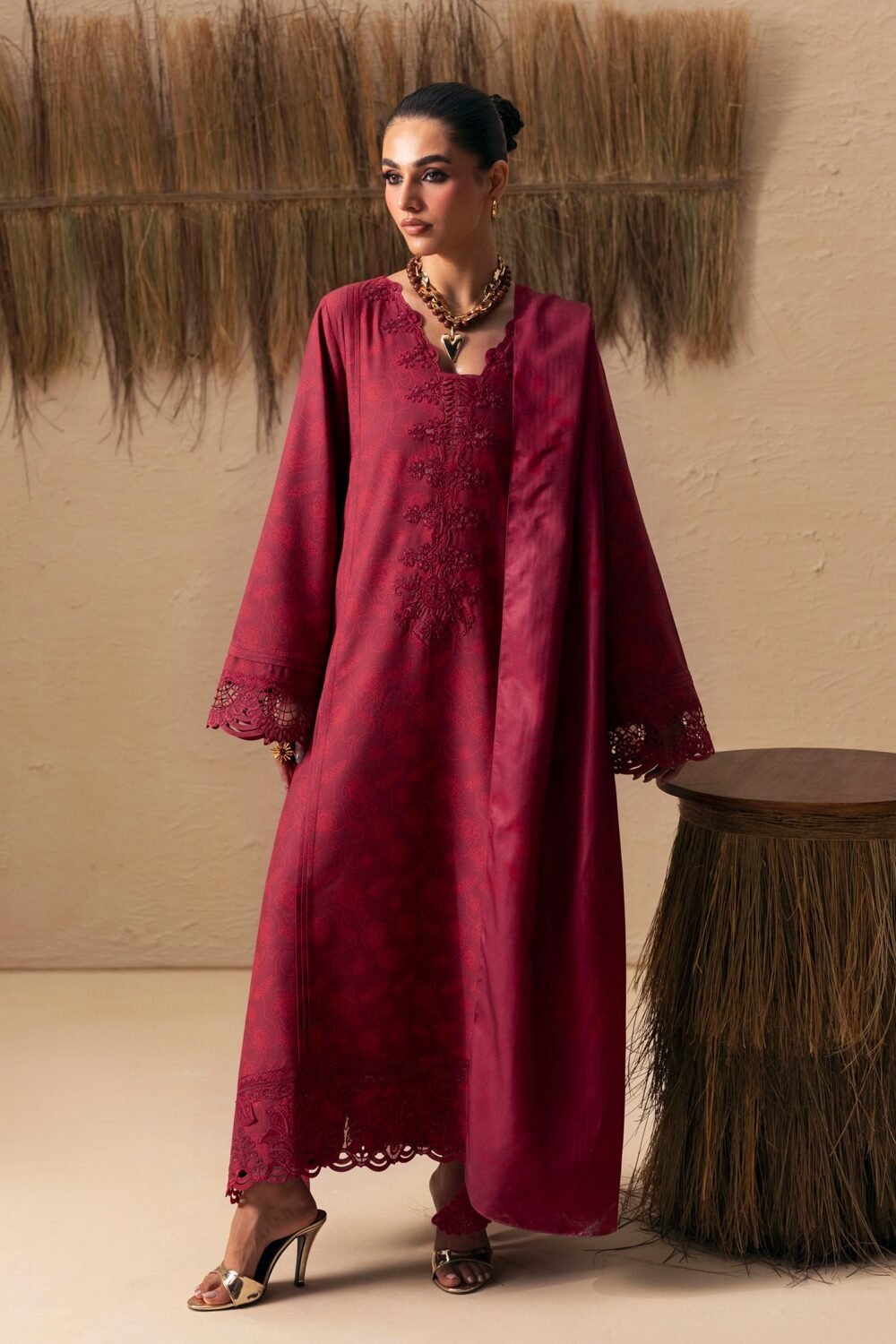 Qalamkar QPW-07 (B) Arina ready to wear suit front view