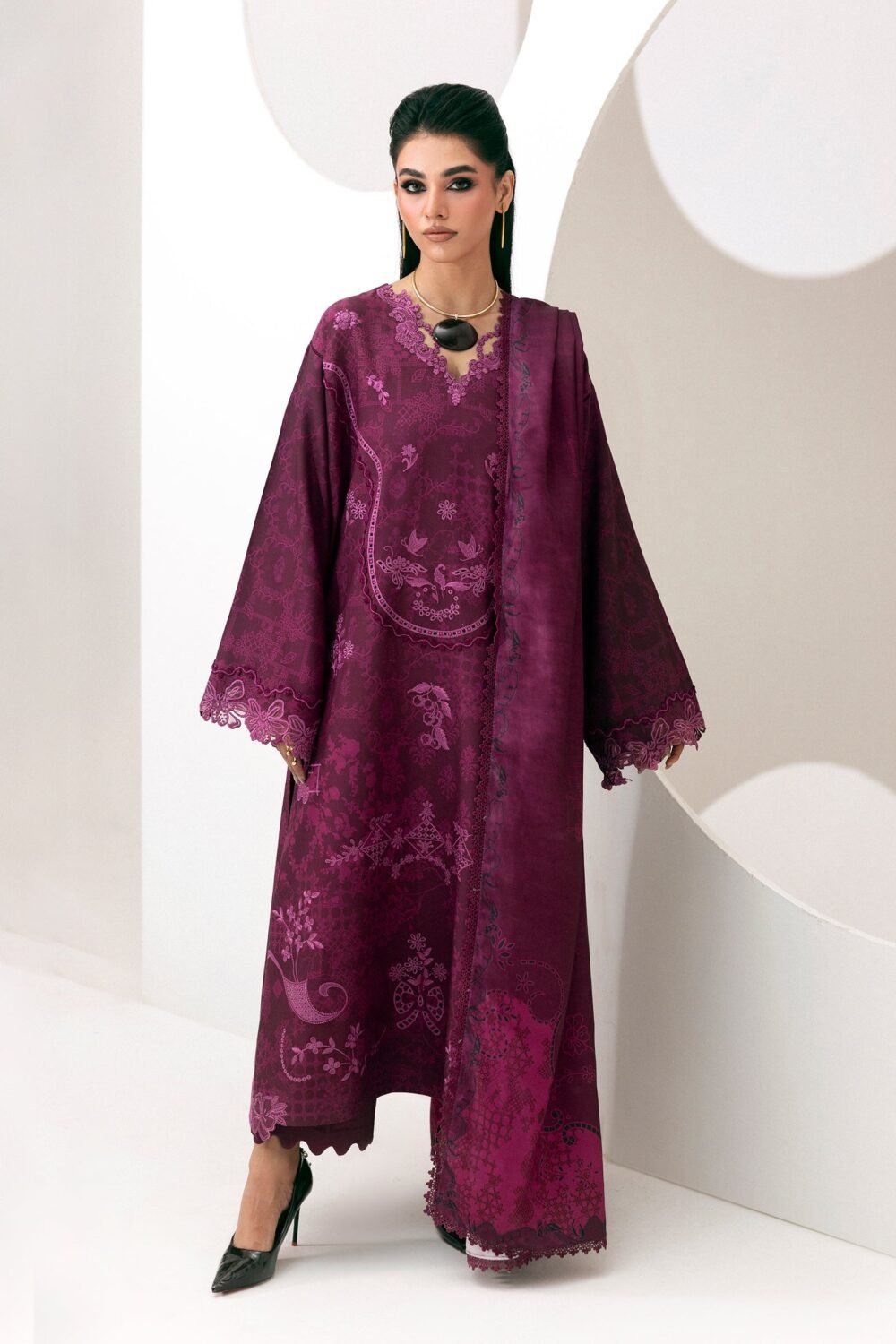Qalamkar QPW-03 (B) Mala ready to wear suit front view
