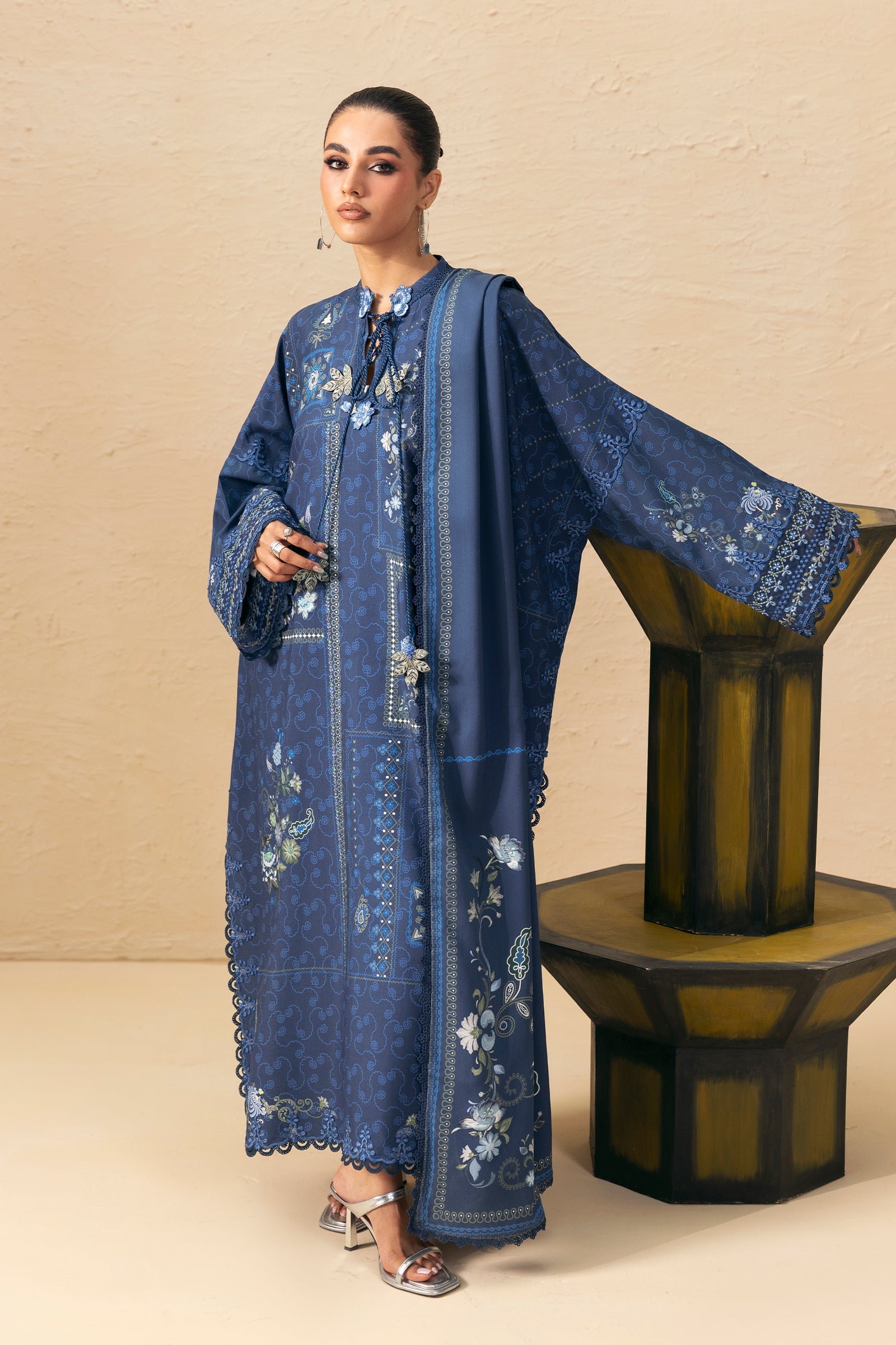 QPW-05 (B) Calina - Detail View