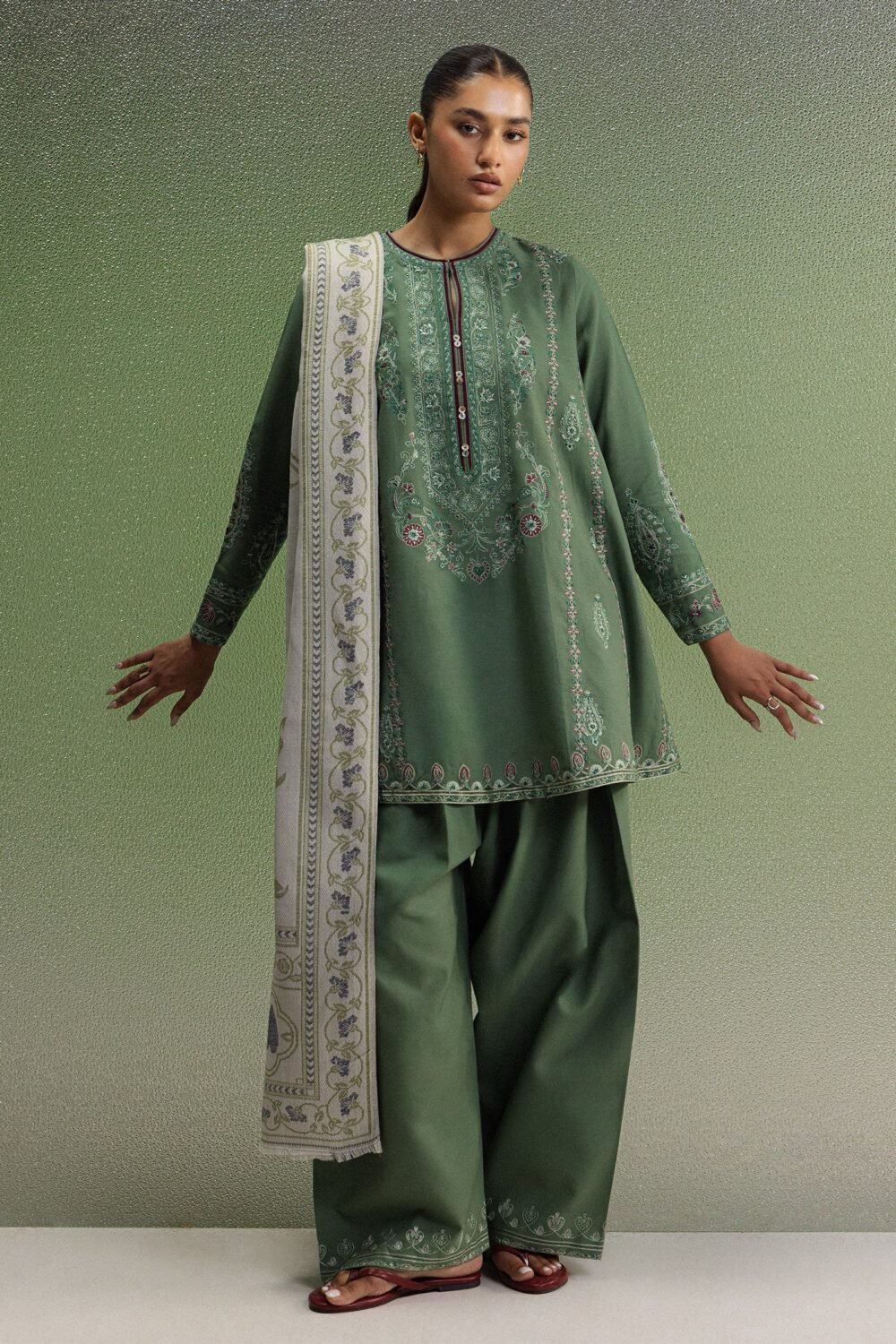 Zara Shahjahan SARD-1B ready to wear suit front view