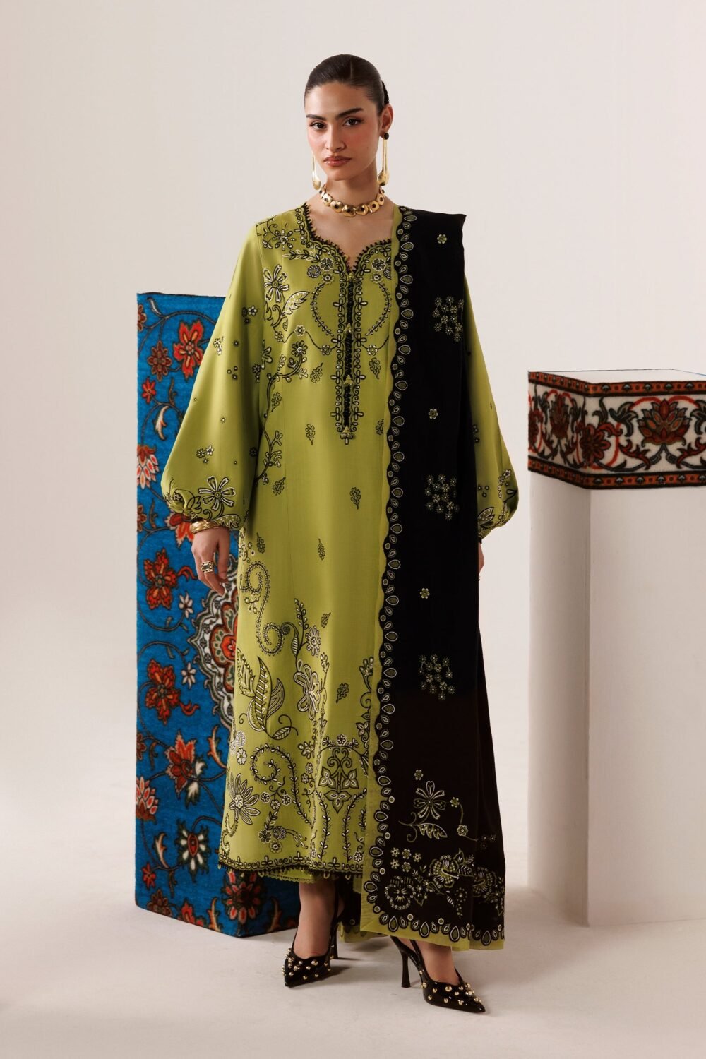 Qalamkar QLW-01 AMARAH ready to wear suit front view