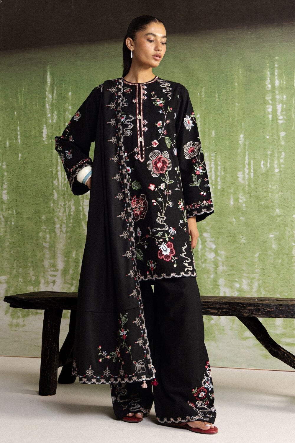 Zara Shahjahan NAIRANG-8A ready to wear suit front view