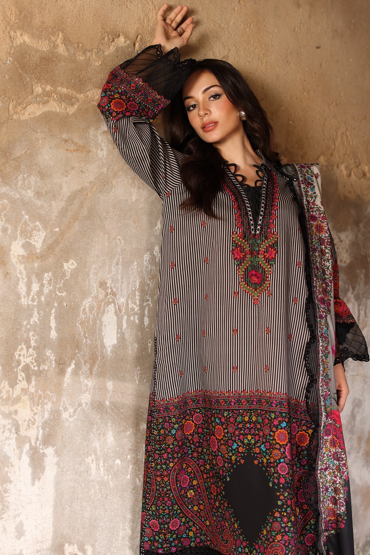 3-PC Unstitched Embroidered Linen Collection ANW7-12 - Detail View