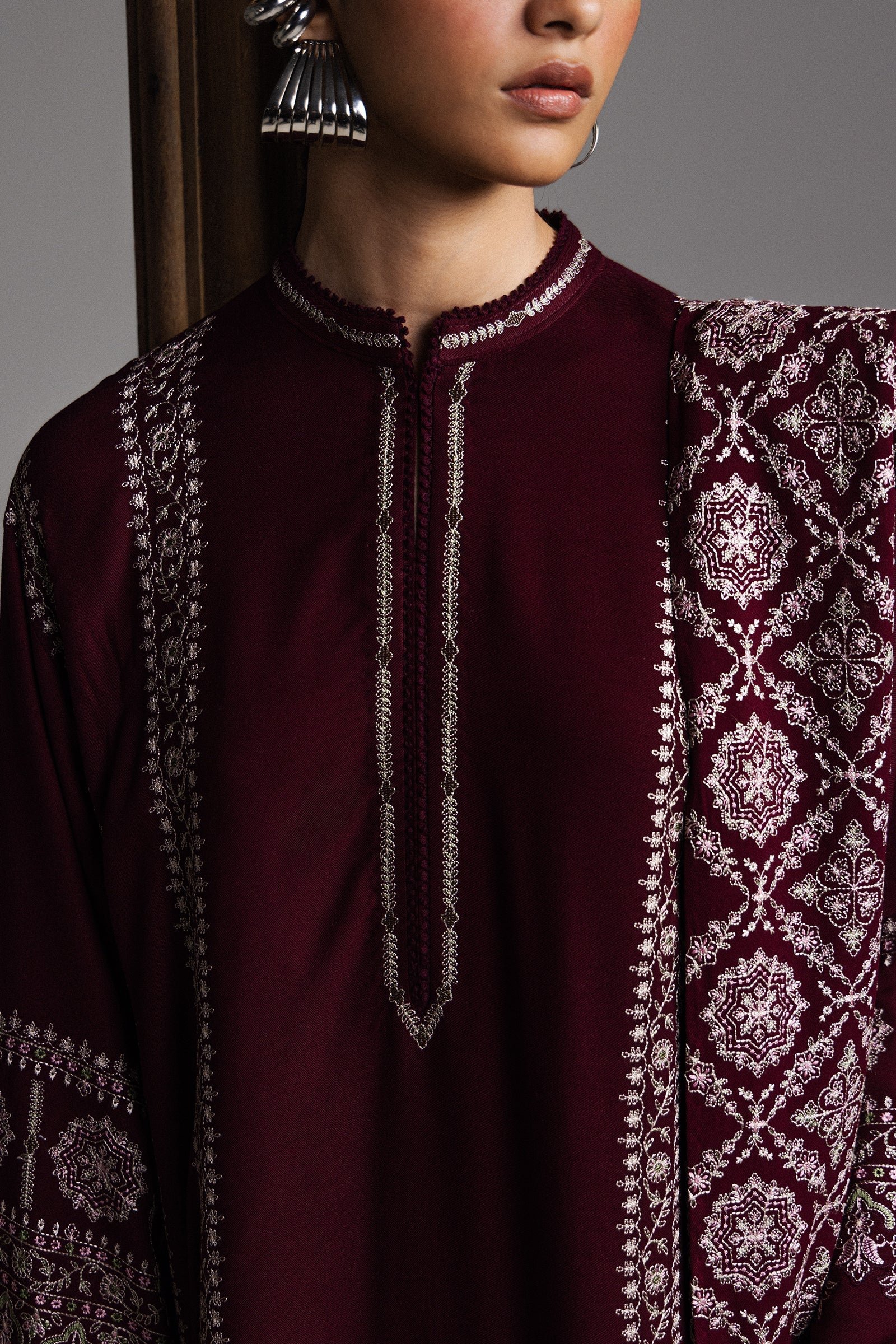 MEHRAB-D3 - Detail View