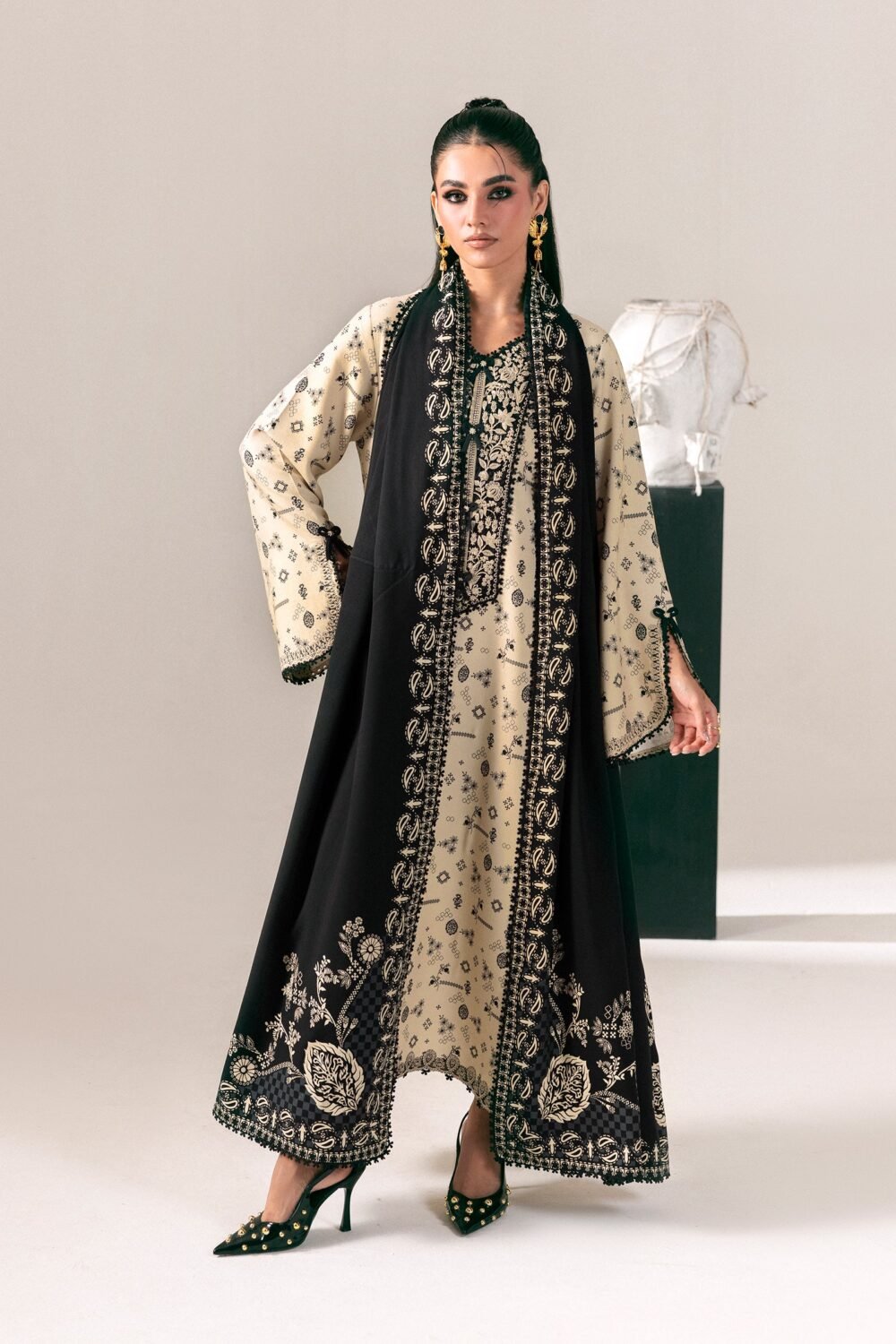 Qalamkar QPW-10 (A) Mehru ready to wear suit front view