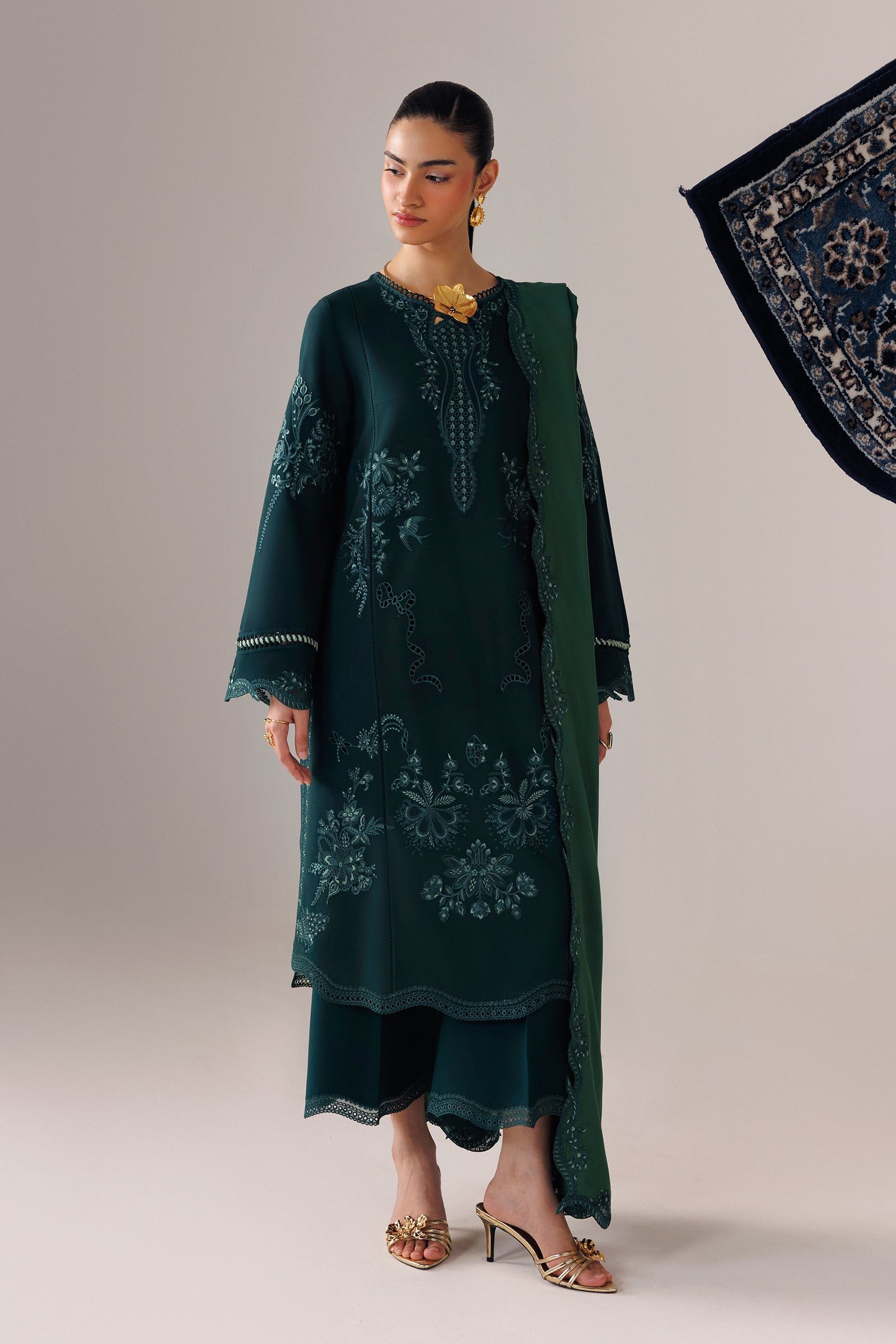 Qalamkar QLW-09 ROMA Embroidered Suit Front View Qalamkar QLW-09 ROMA ready to wear suit front view