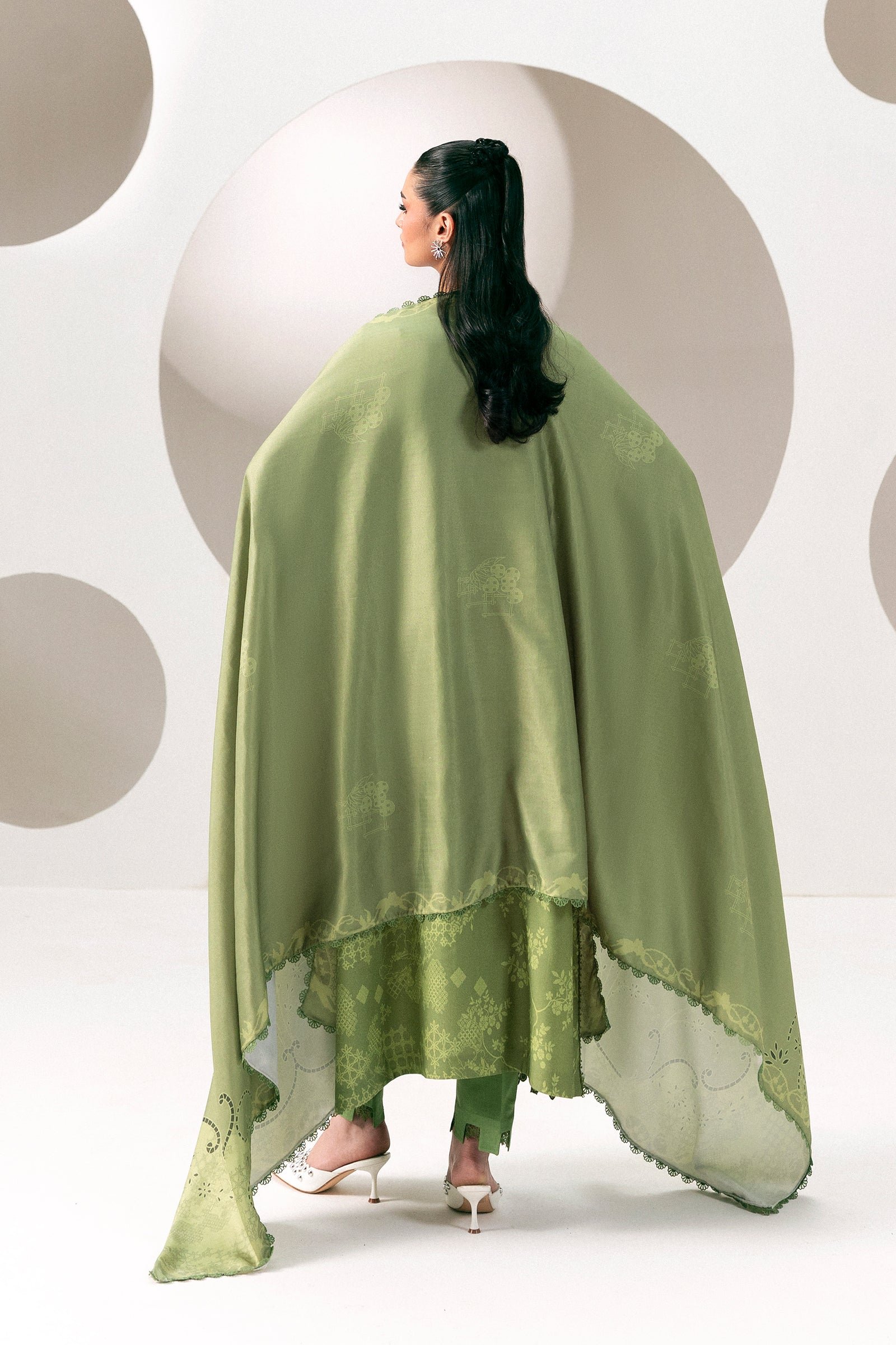 QPW-03 (A) Nazia - Fabric Detail