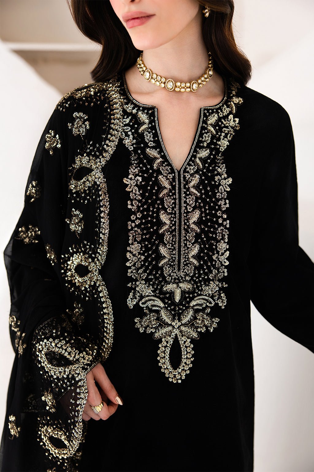 VERA - Fabric Detail