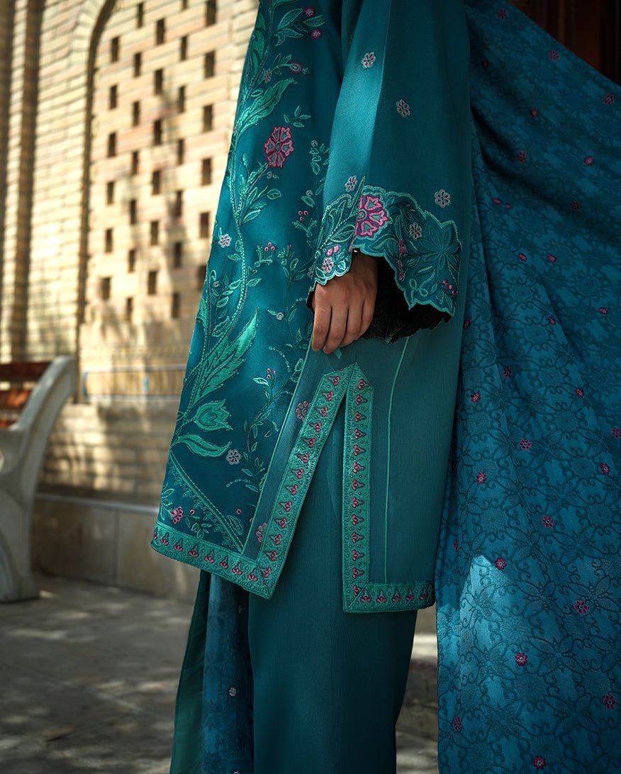 Azure Courtyard - Fabric Detail