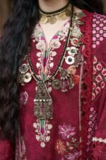 Maryam Hussain Dahlia view 4
