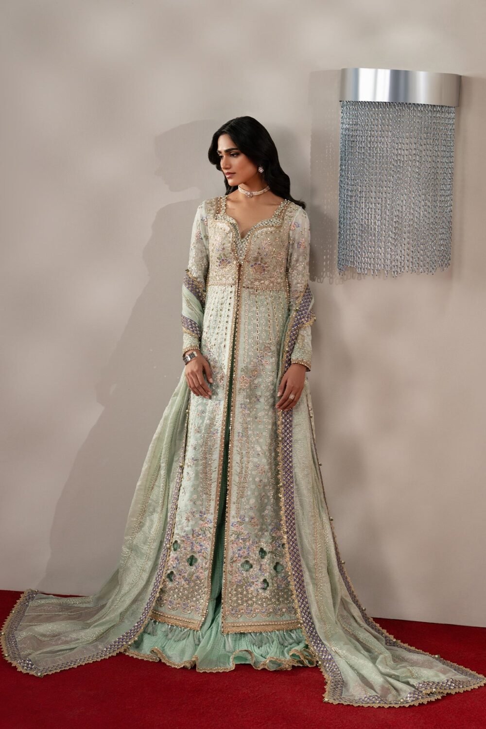 Afrozeh Marais ready to wear suit front view