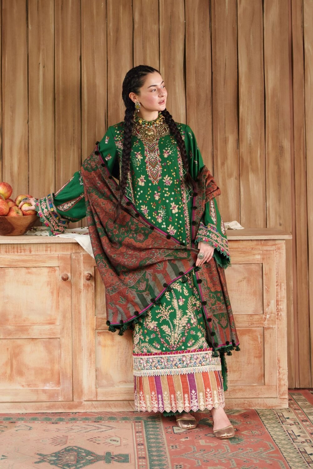 Maryam Hussain Paisley ready to wear suit front view