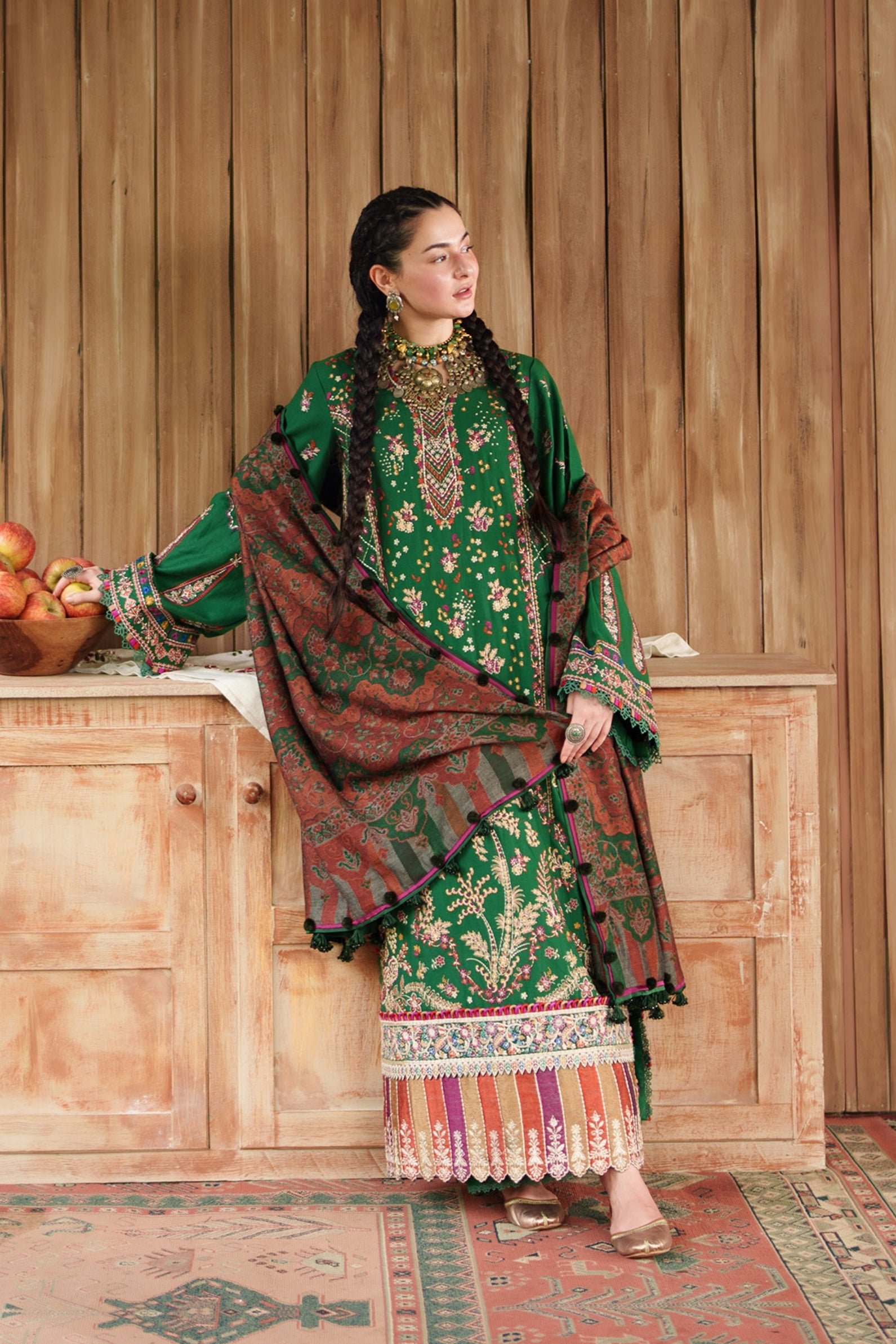 Maryam Hussain Paisley ready to wear suit front view