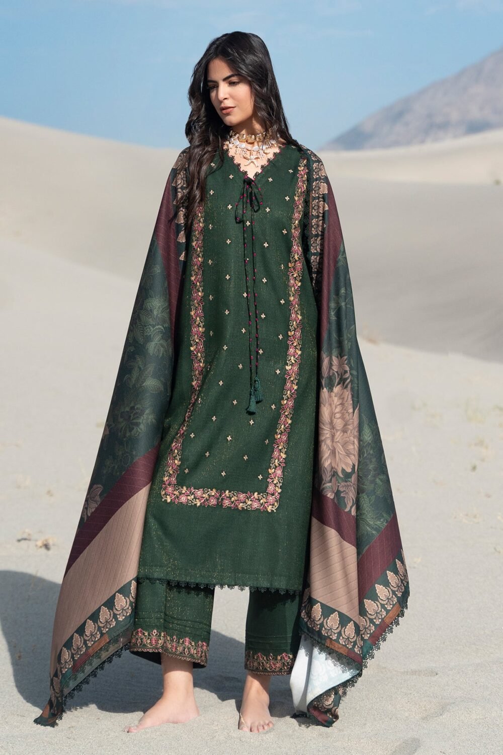 Charizma PSW6-15 ready to wear suit front view