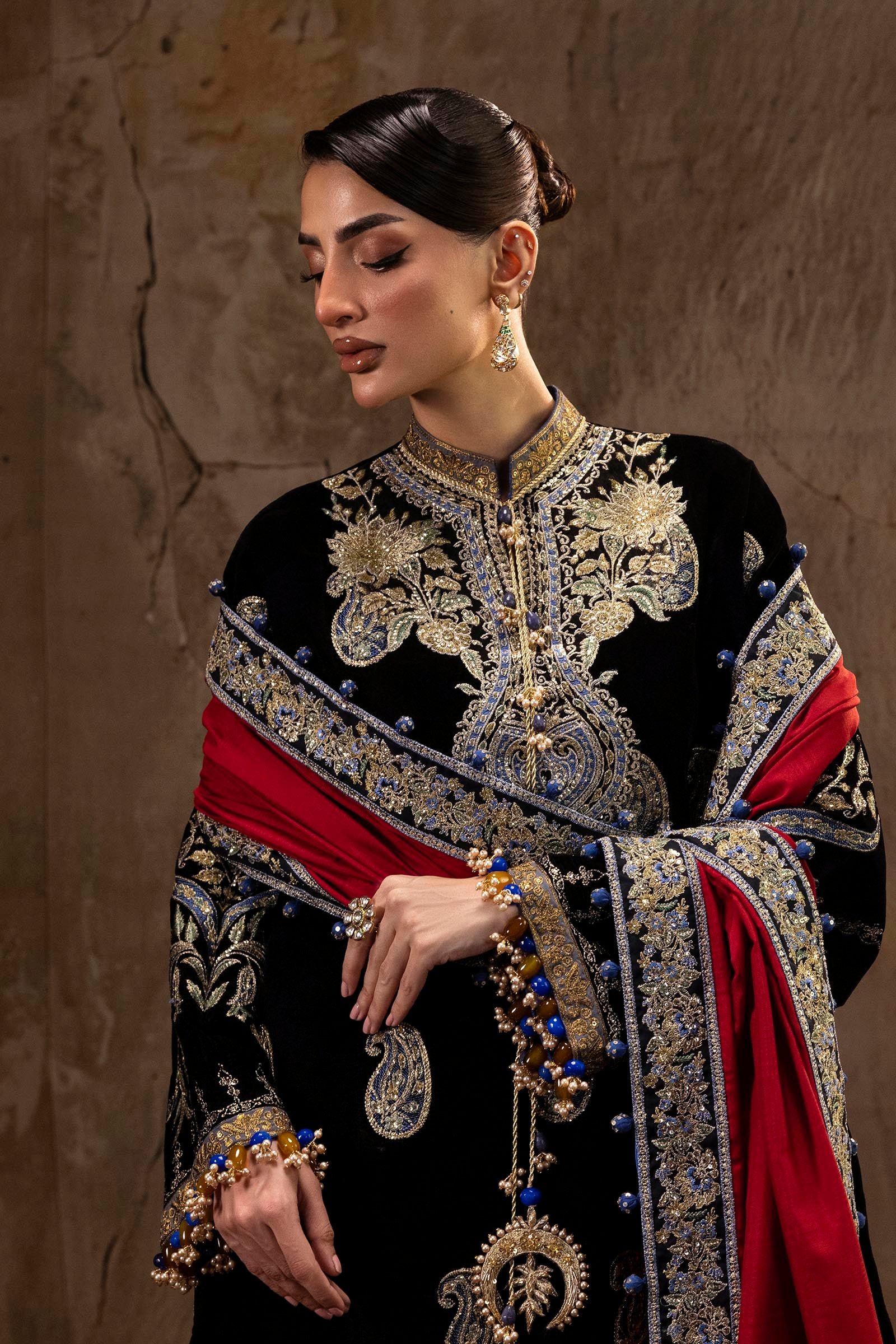 Unstitched Printed 3 Piece Velvet Suit - Detail View