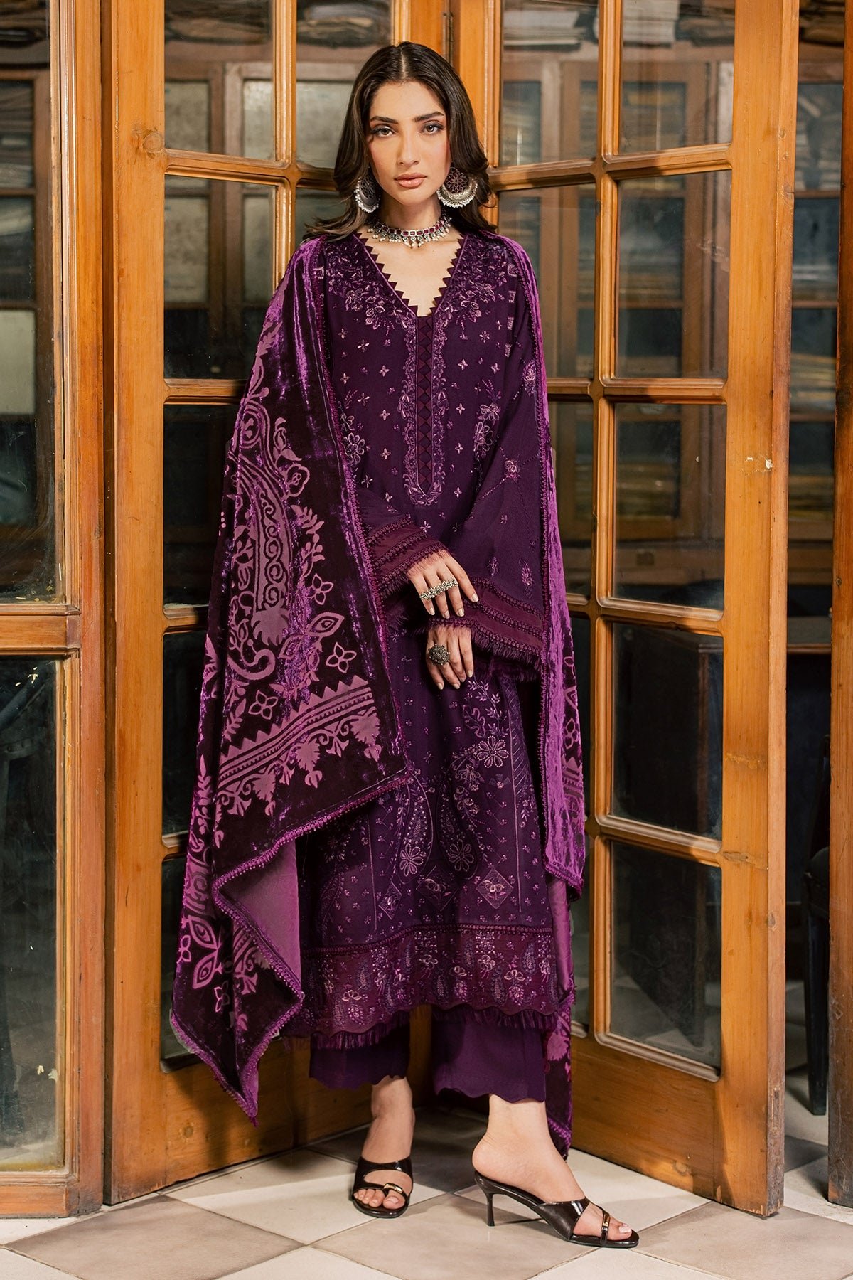NE-284 - Fabric Detail