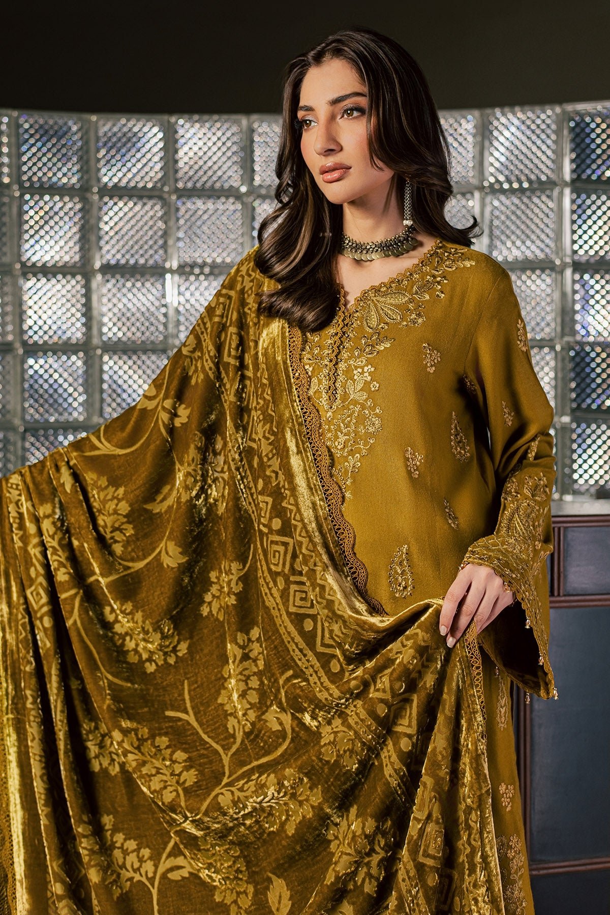 NE-283 - Fabric Detail
