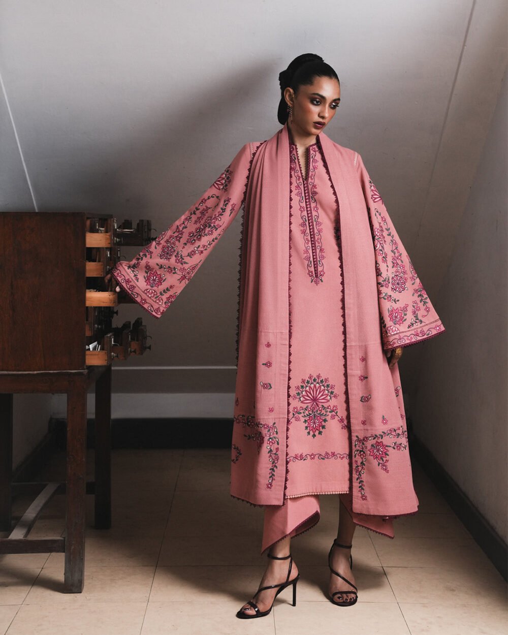 Jugnu Lahore Dahlia ready to wear suit front view