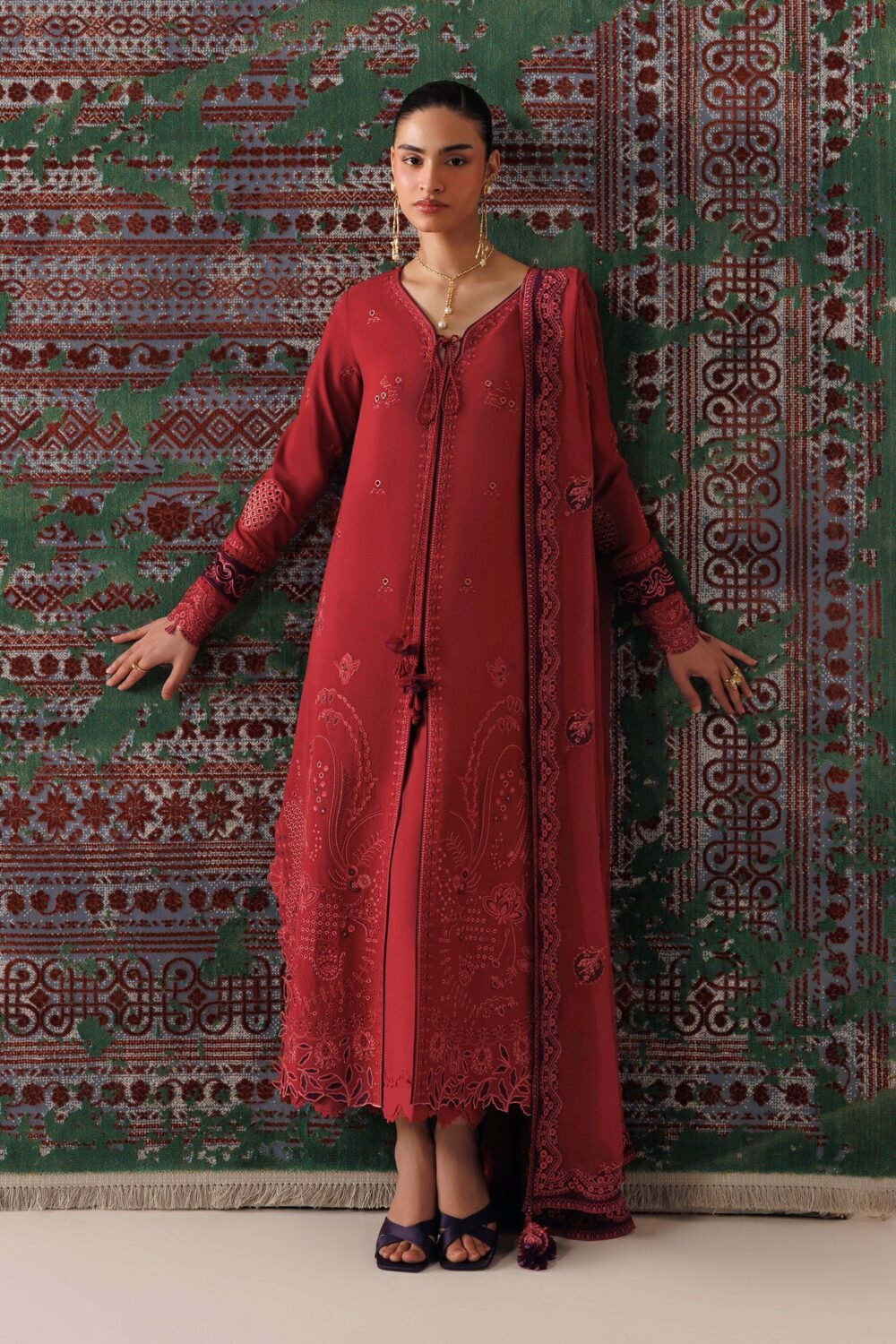 Qalamkar QLW-03 ZAIRA ready to wear suit front view